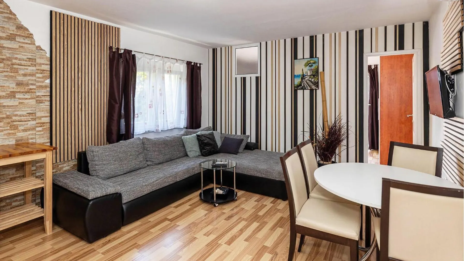 Nice Apartment In Dramalj With Wifi 0*,  Croatia