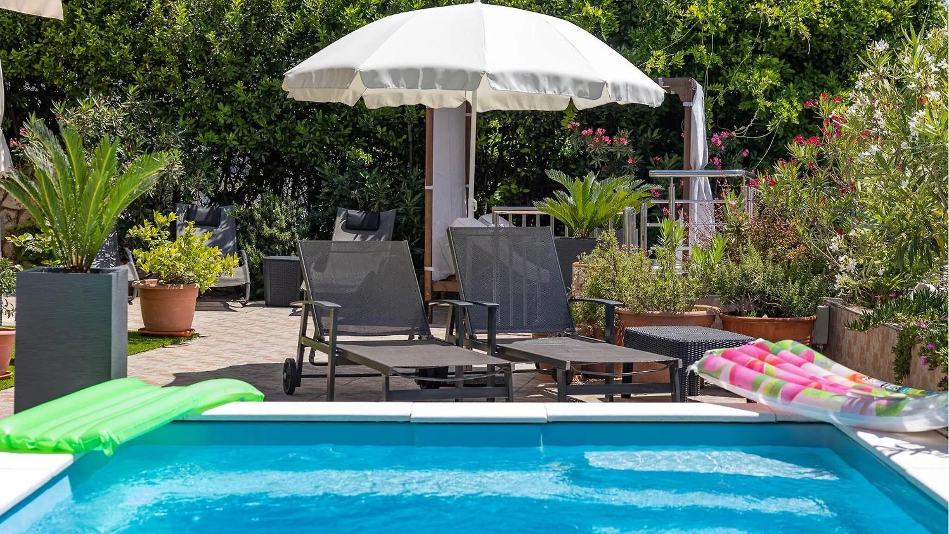 Nice Apartment In Dramalj With Wifi